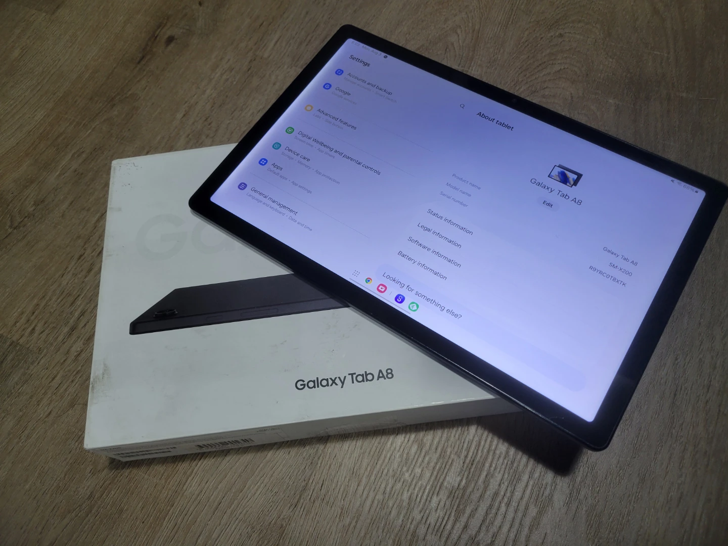 Samsung Galaxy Tab A8 tablet - photo 3