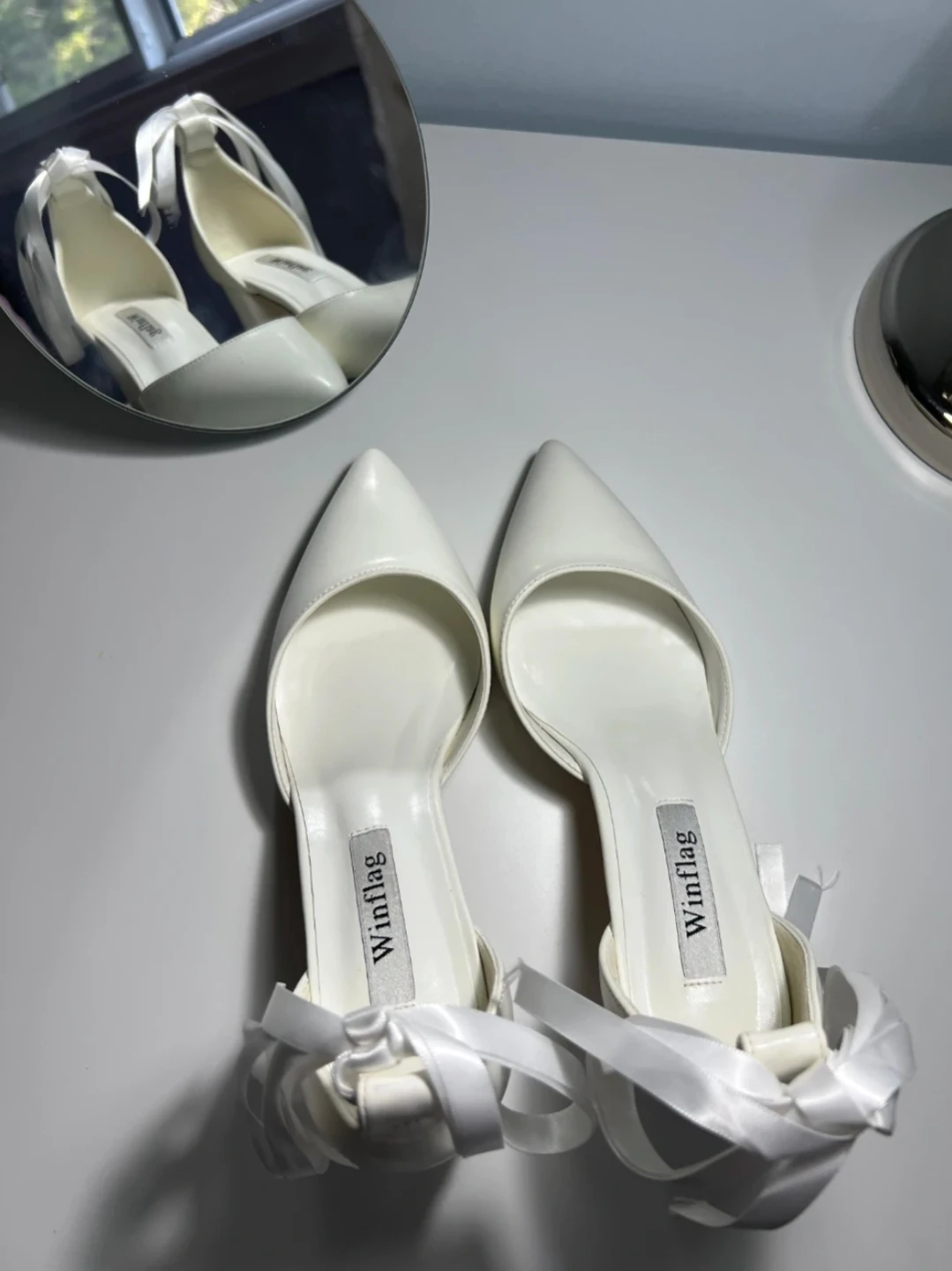 Winflag White Pointed Toe Block Heel Shoes - photo 2