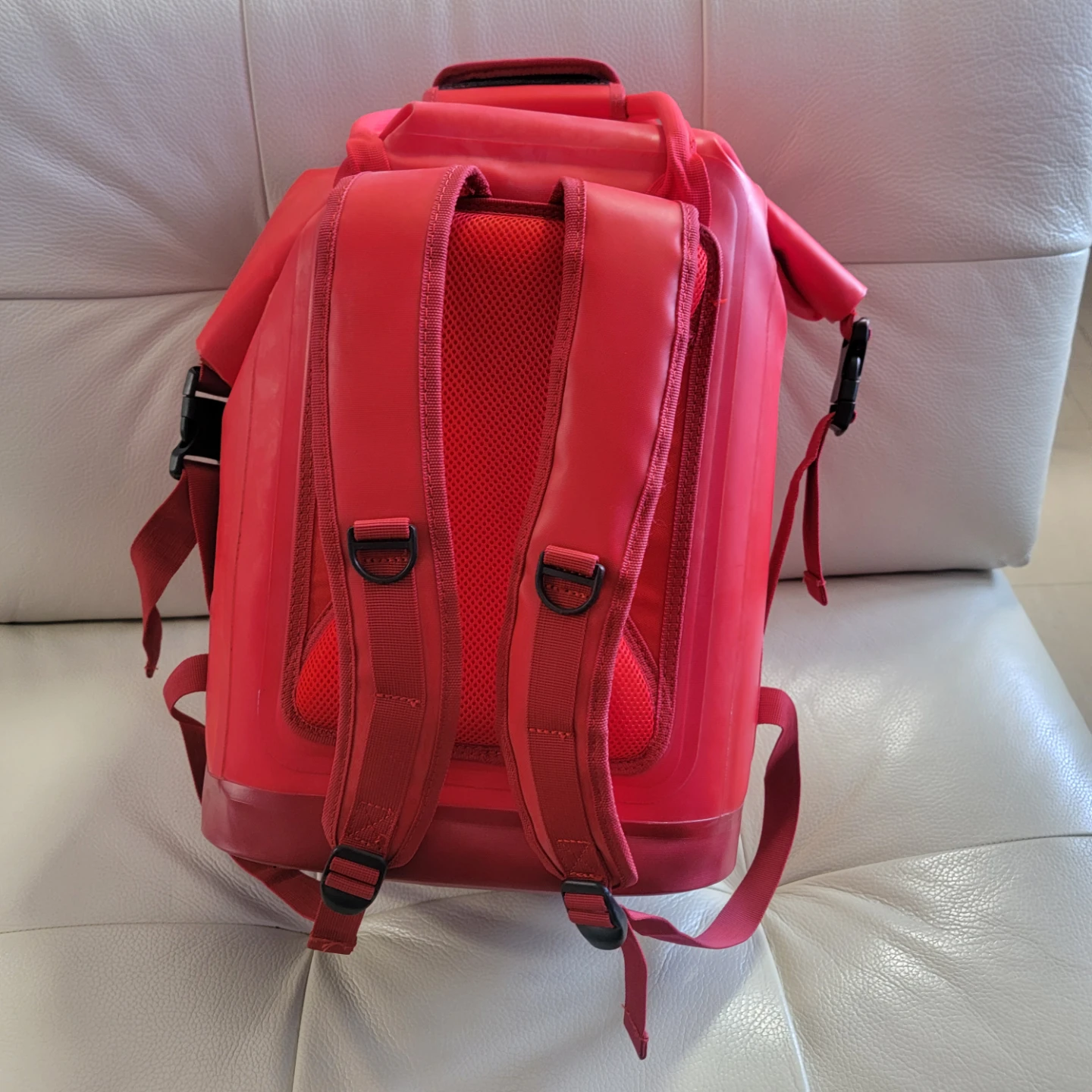 Red Hunter Backpack cooler - photo 2