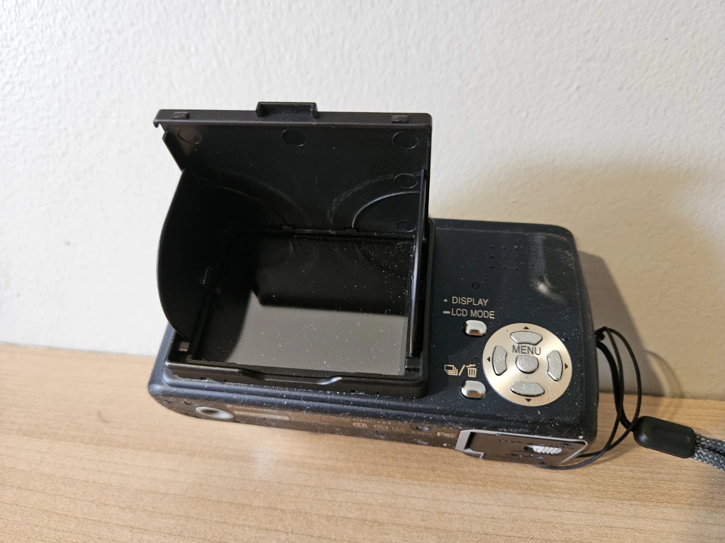 Panasonic Lumix DMC-TZ1 Digital Camera and Case - photo 5