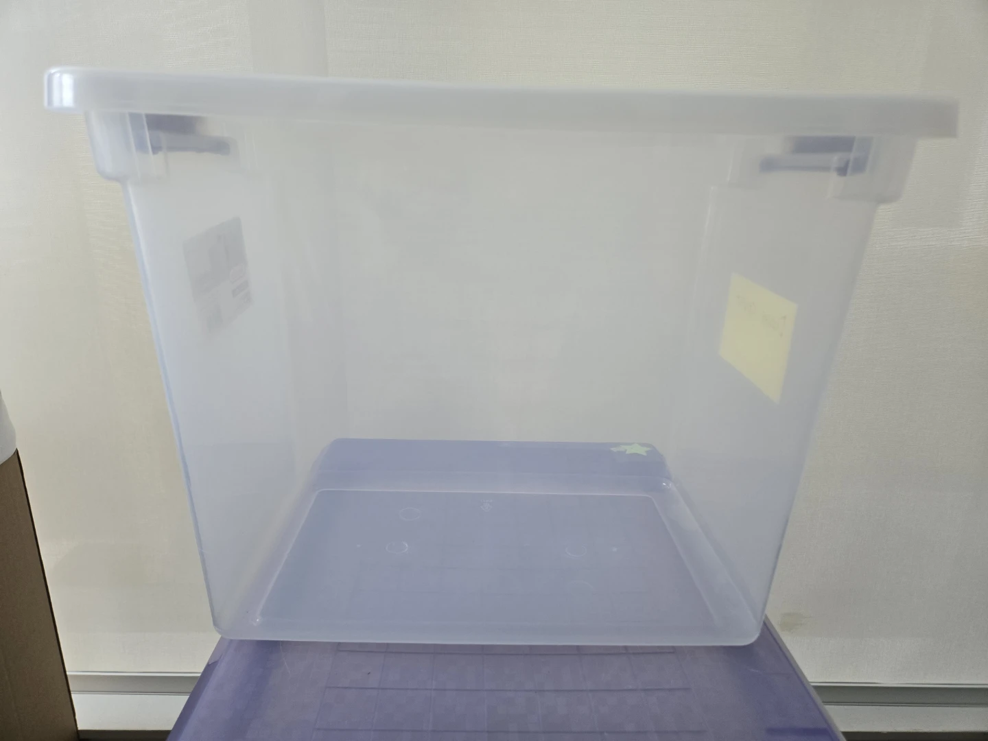 Sterilite clearview Storage Box with Latched lid 26L (two) - photo 2