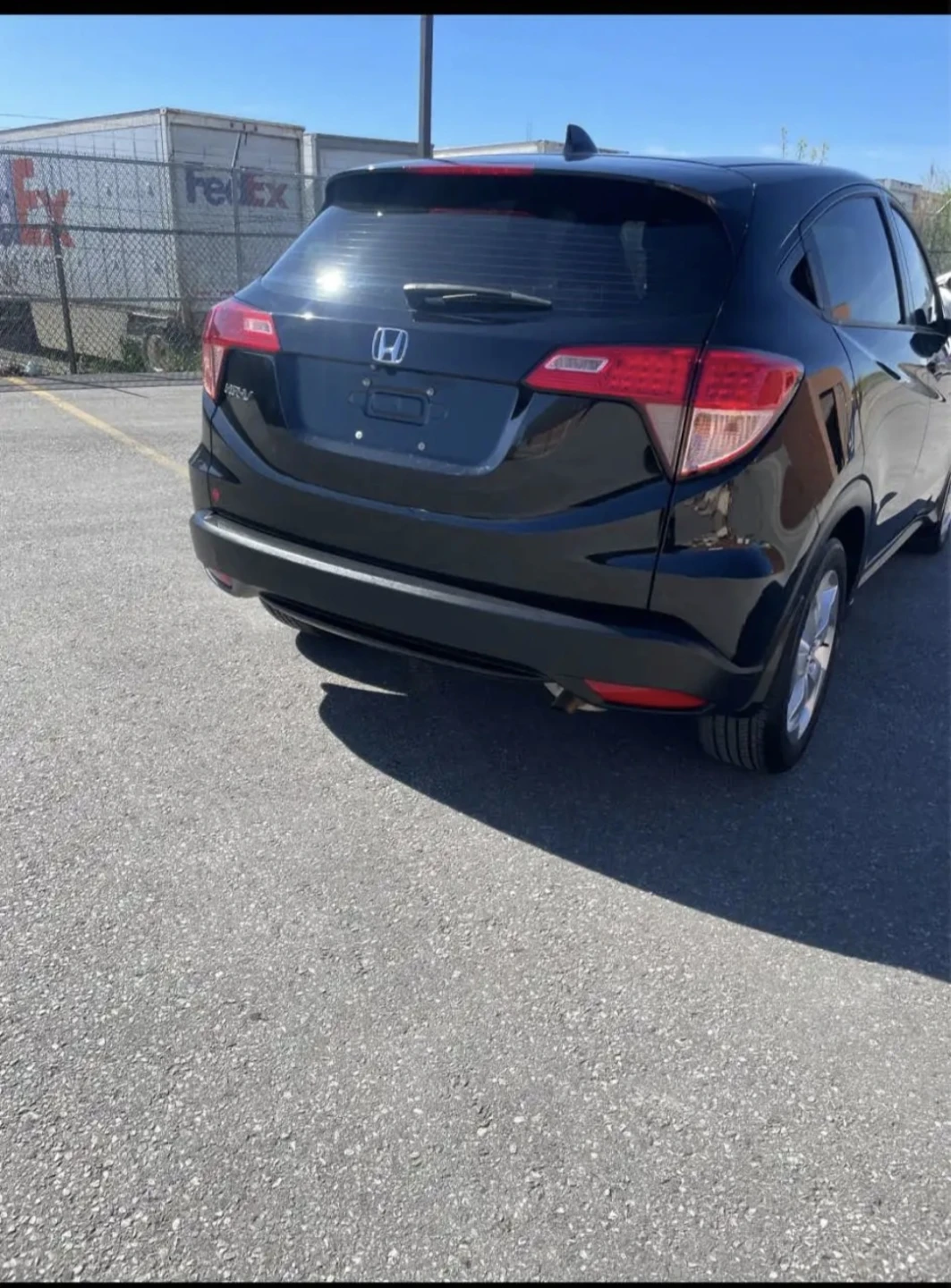 Black Honda HR-V - photo 4