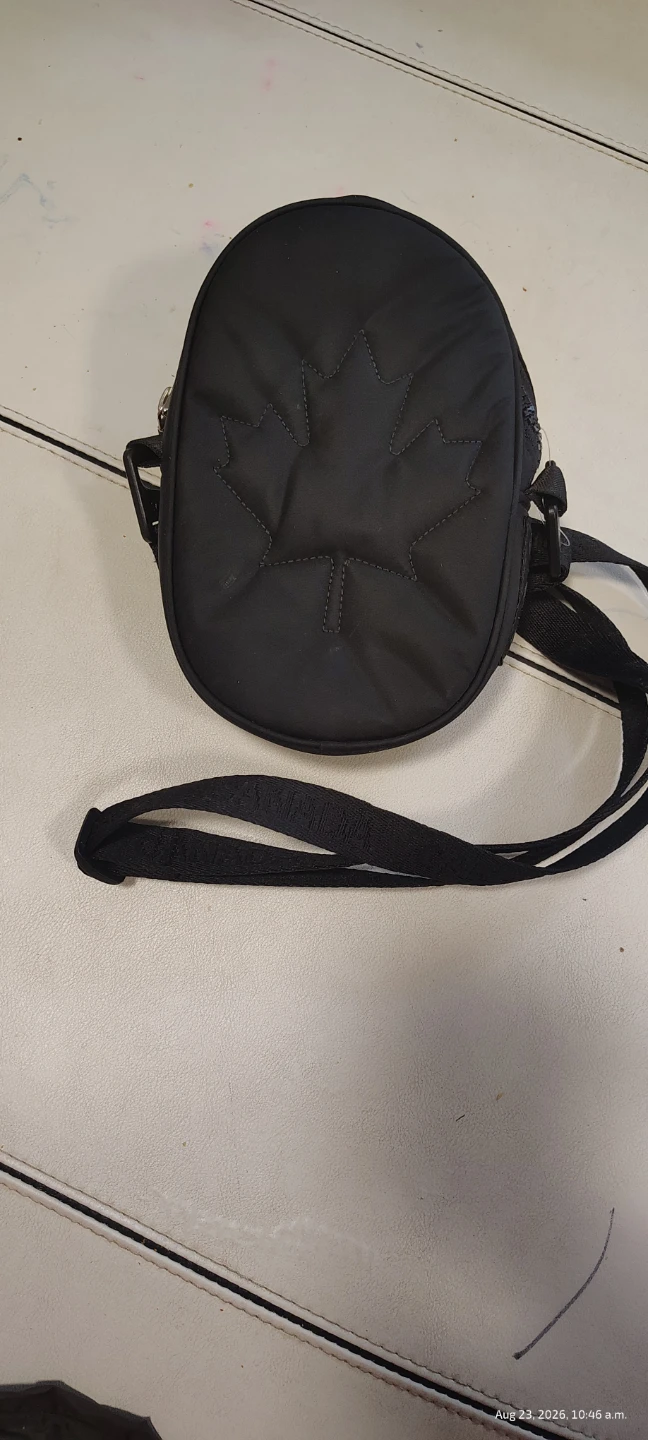 Lululemon Team Canada 22 Future Legacy Crossbody Bag Black