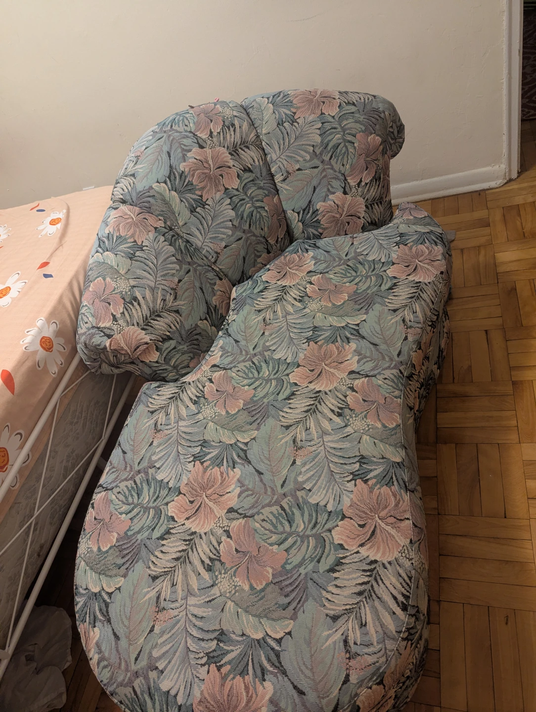 Floral pattern chaise lounge