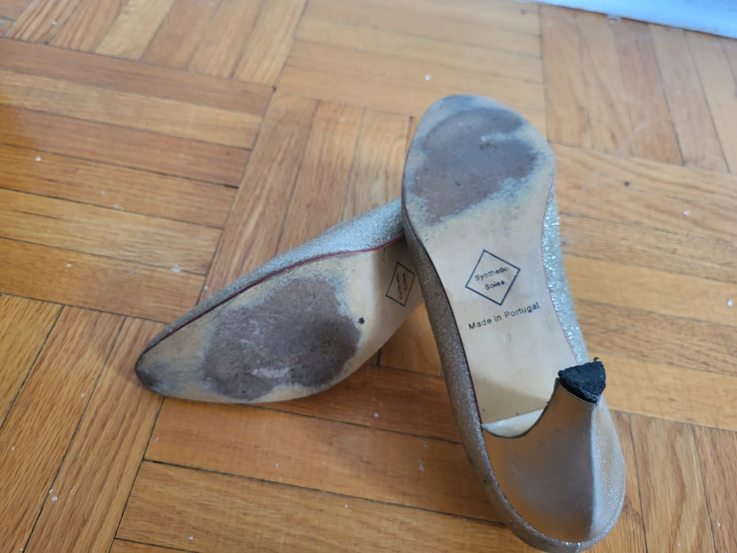 John Fluevog Gold Glitter pumps - photo 3