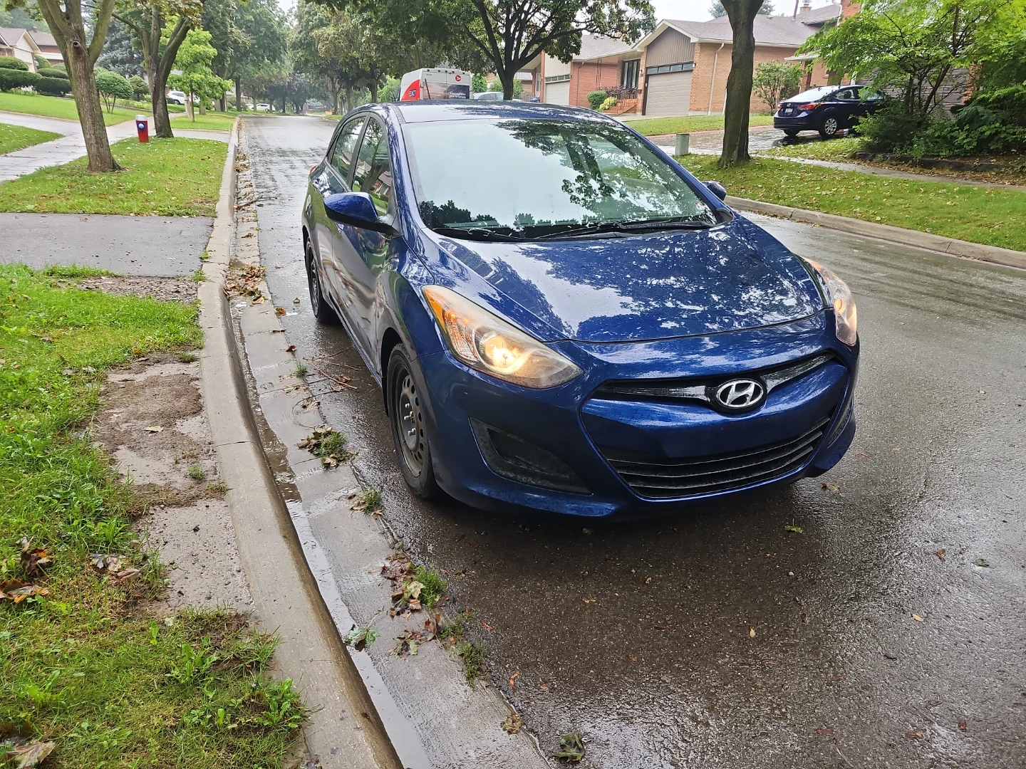 Blue Hyundai Elantra GT. CLEAN CARFAX SAFETY CERTIFIED