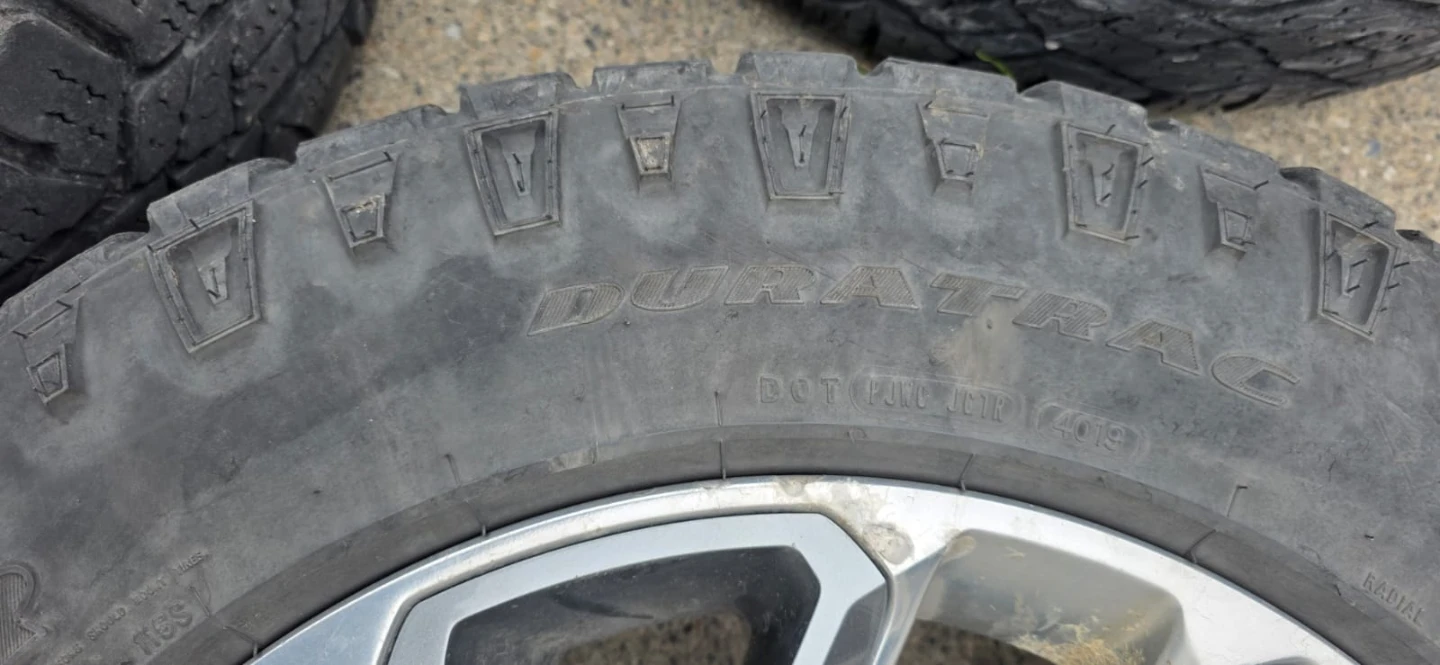 Goodyear Wrangler Duratrac Tires (275/60R20) - photo 2