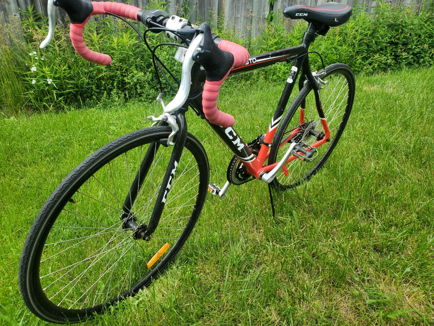 CCM Presto Road Bike - 22" Frame - photo 2