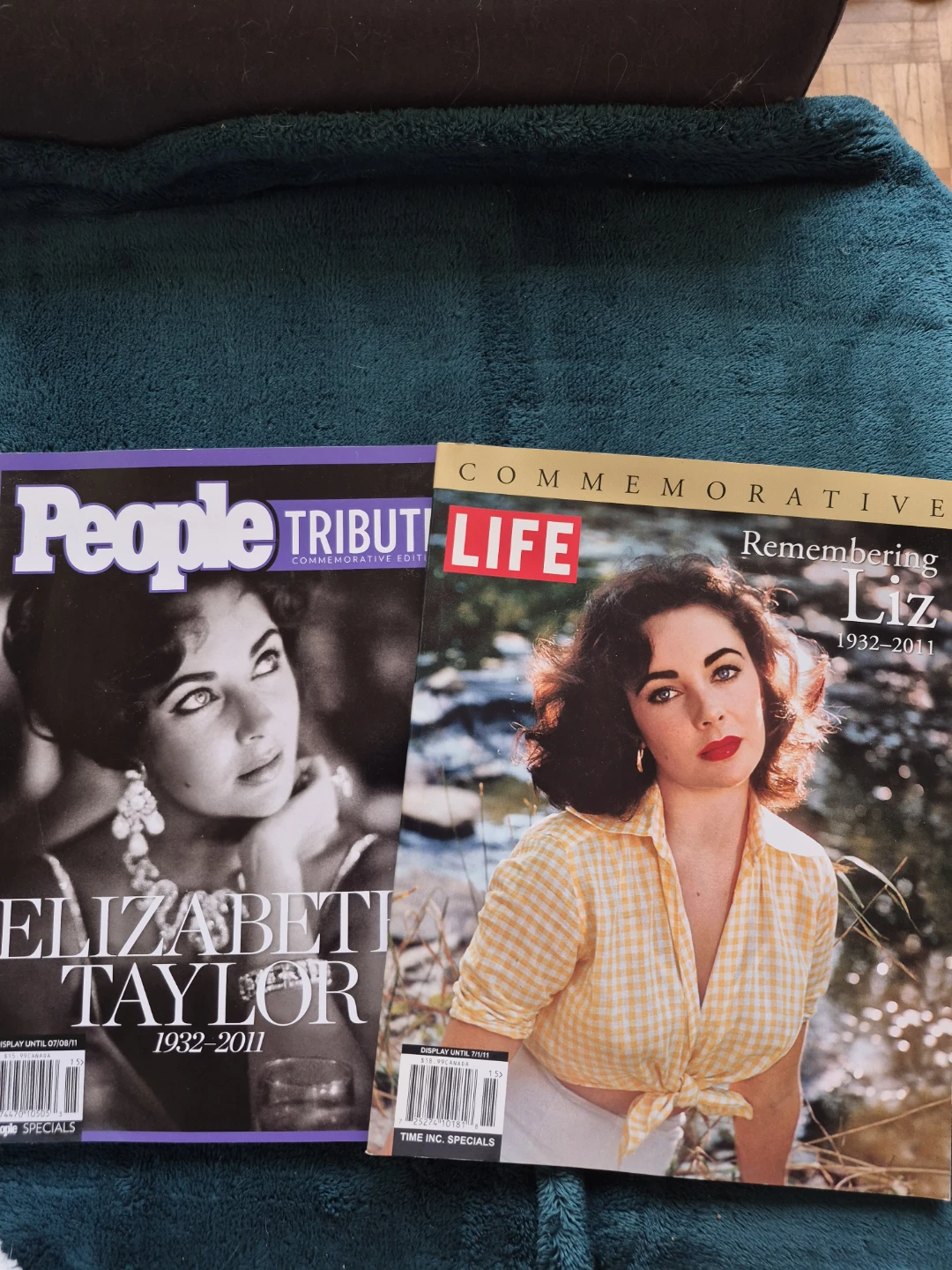 Commemorative Magazines - photo 3
