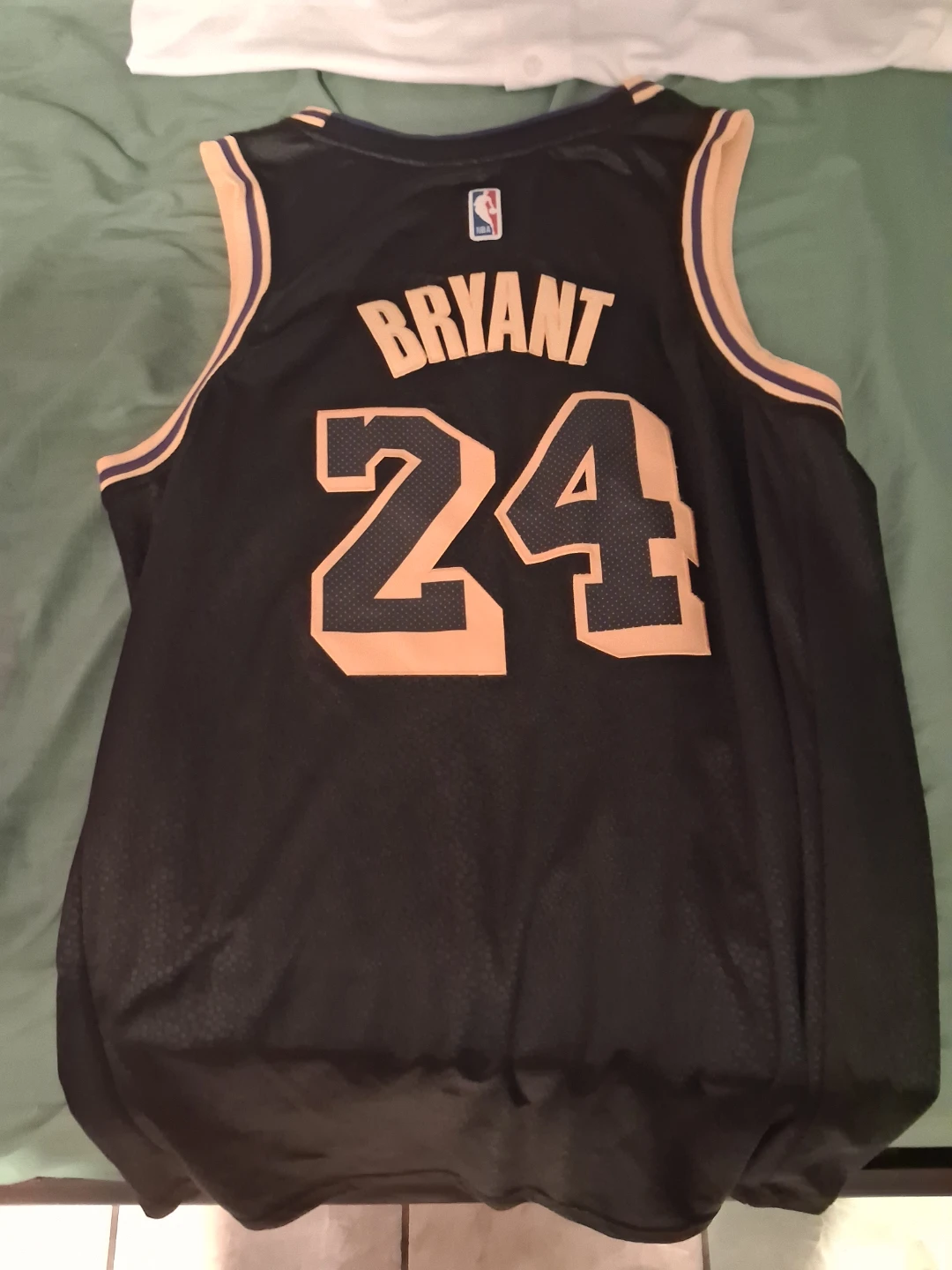 Kobe Bryant Lakers Jersey #8 & #24 - photo 2