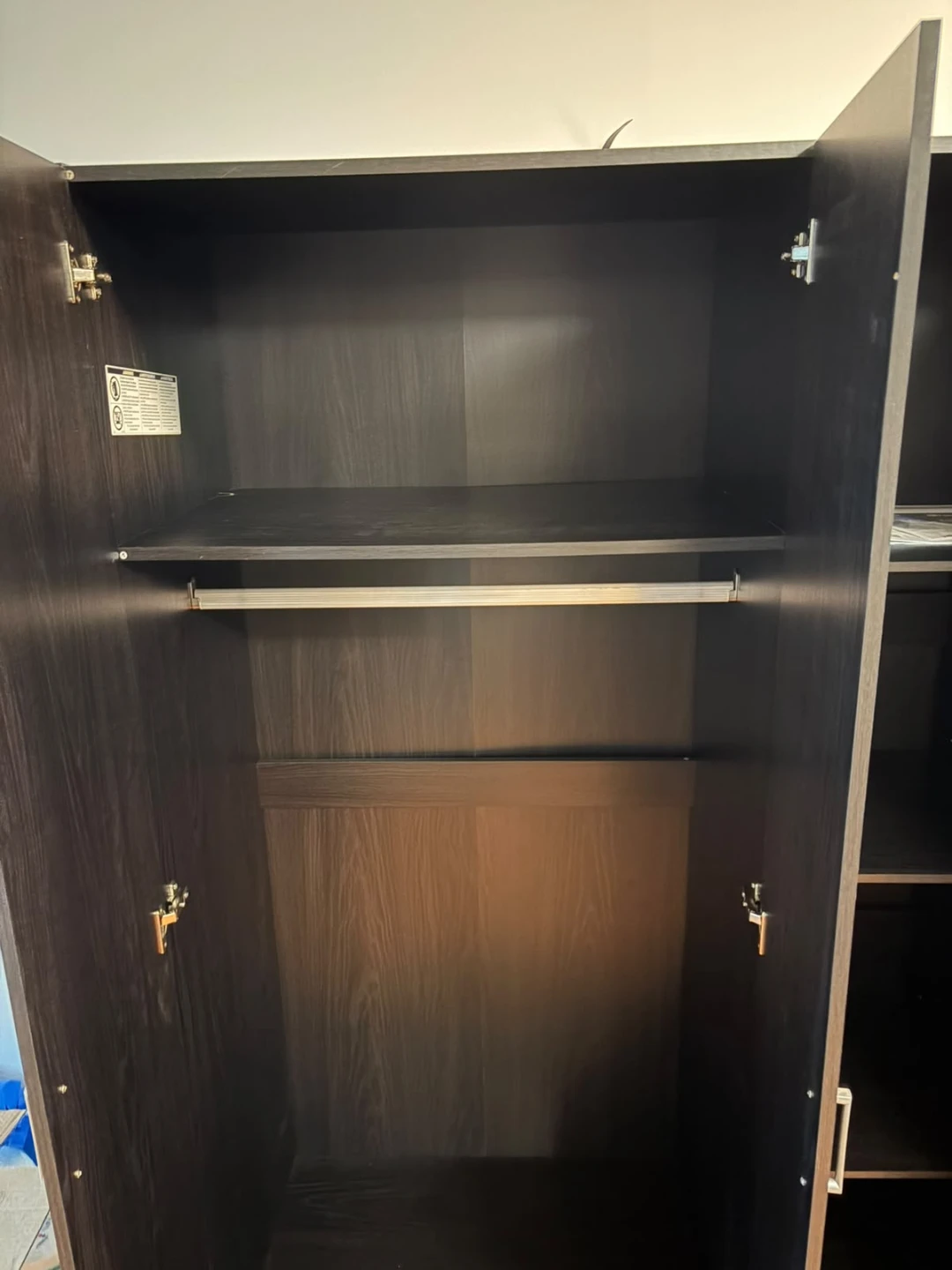 Dark Wood 3-Door Wardrobe - photo 2
