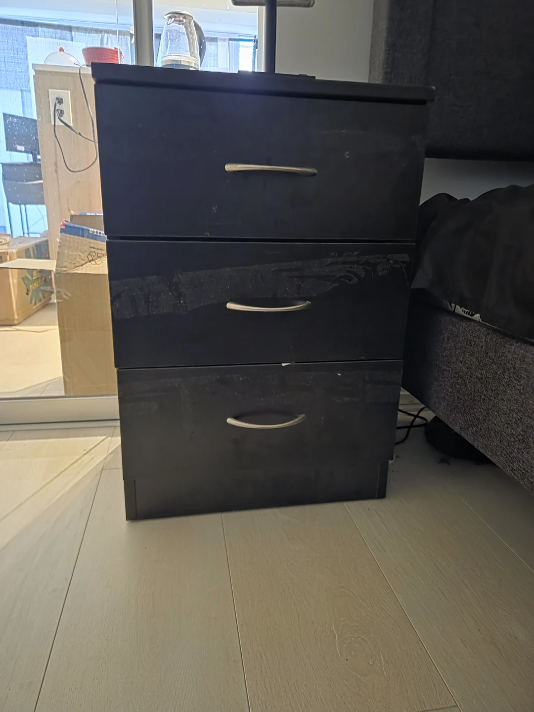 Black 3-Drawer Dresser