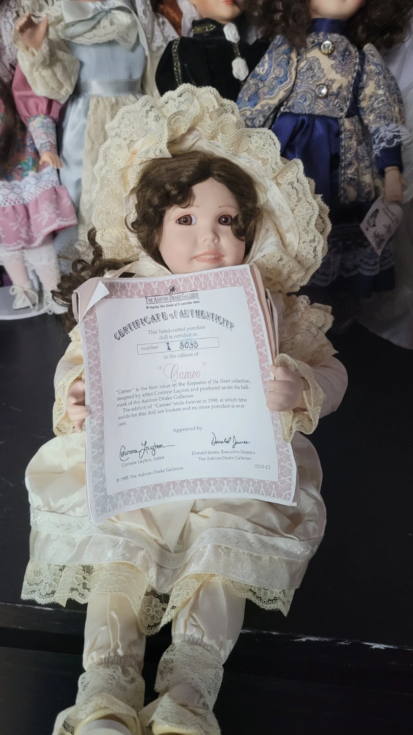 Collection of Porcelain Dolls - photo 4