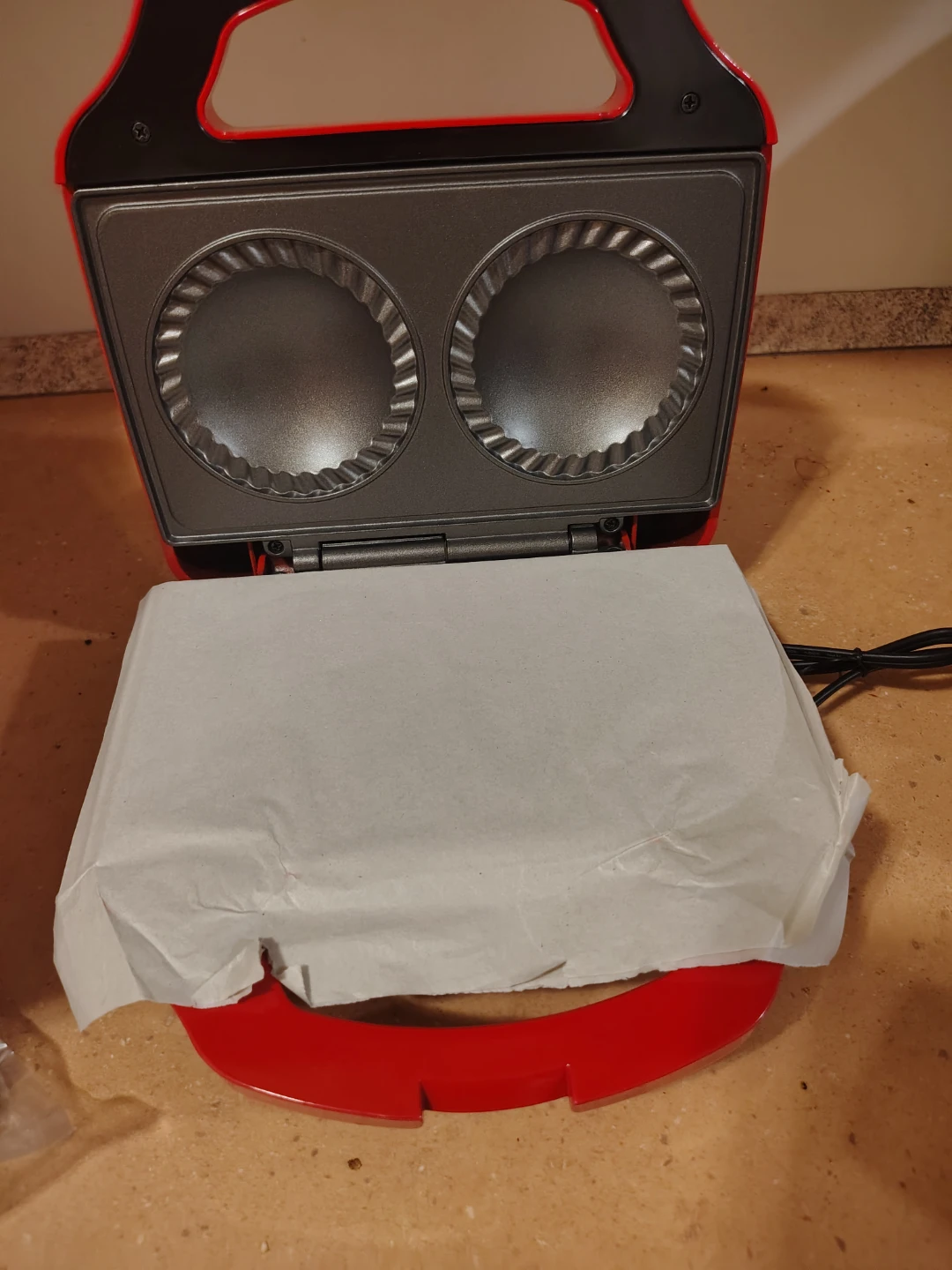 Holstein Housewares Electric Pie Maker - photo 4