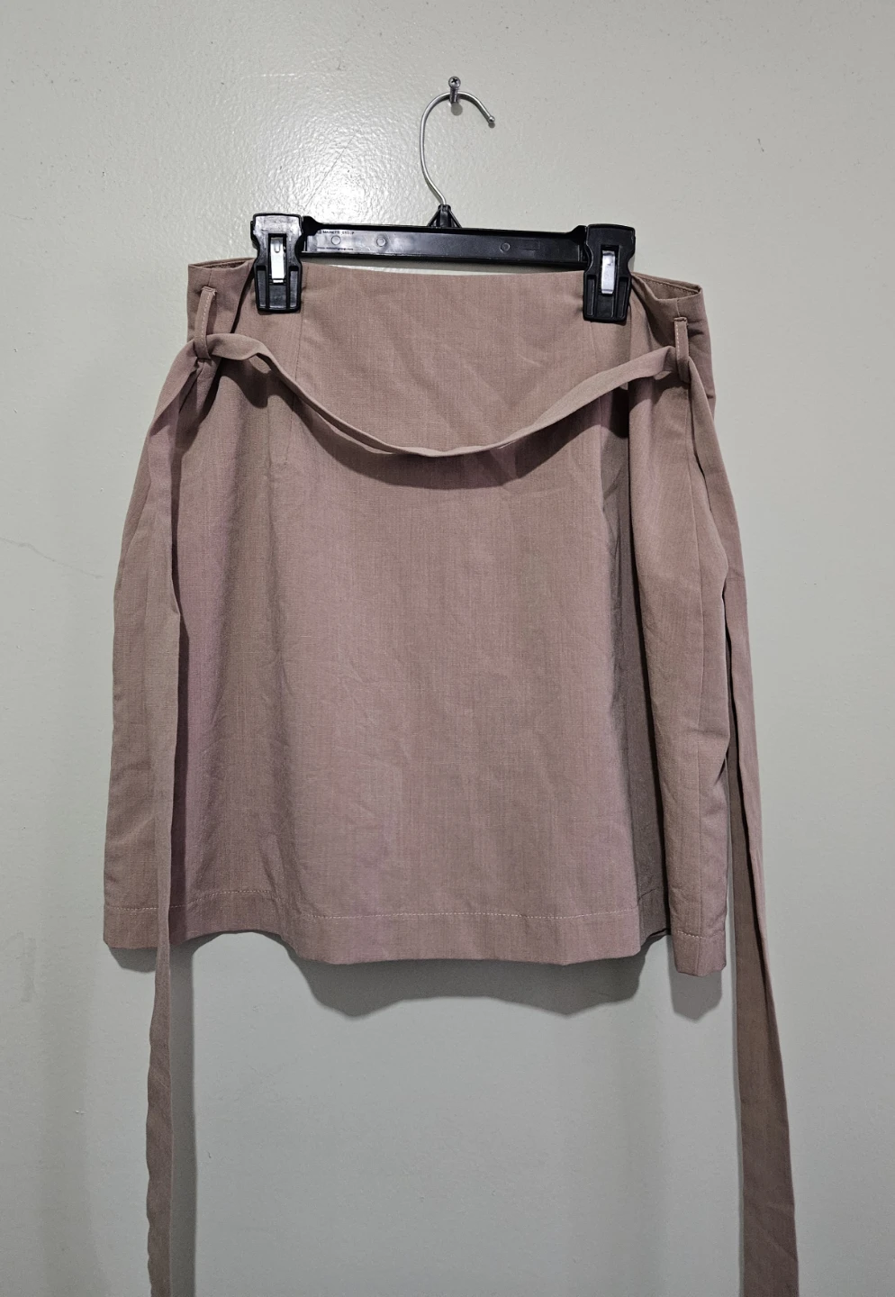 SHEIN Tie Belt Beige Mini Skirt - photo 3