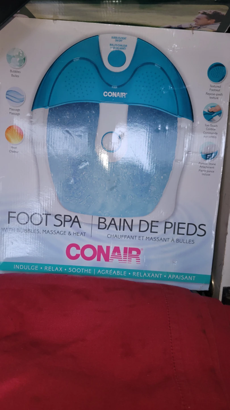 NEW Conair Foot Spa with Bubbles, Massage, Heat