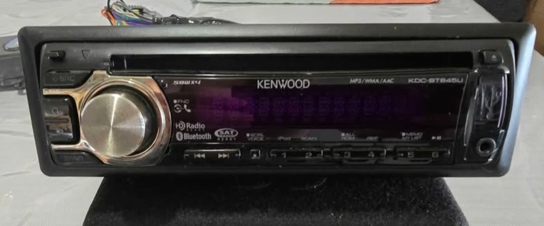 Single DIN Stereo, Single DIN Head Unit, Aftermarket Car Stereo.