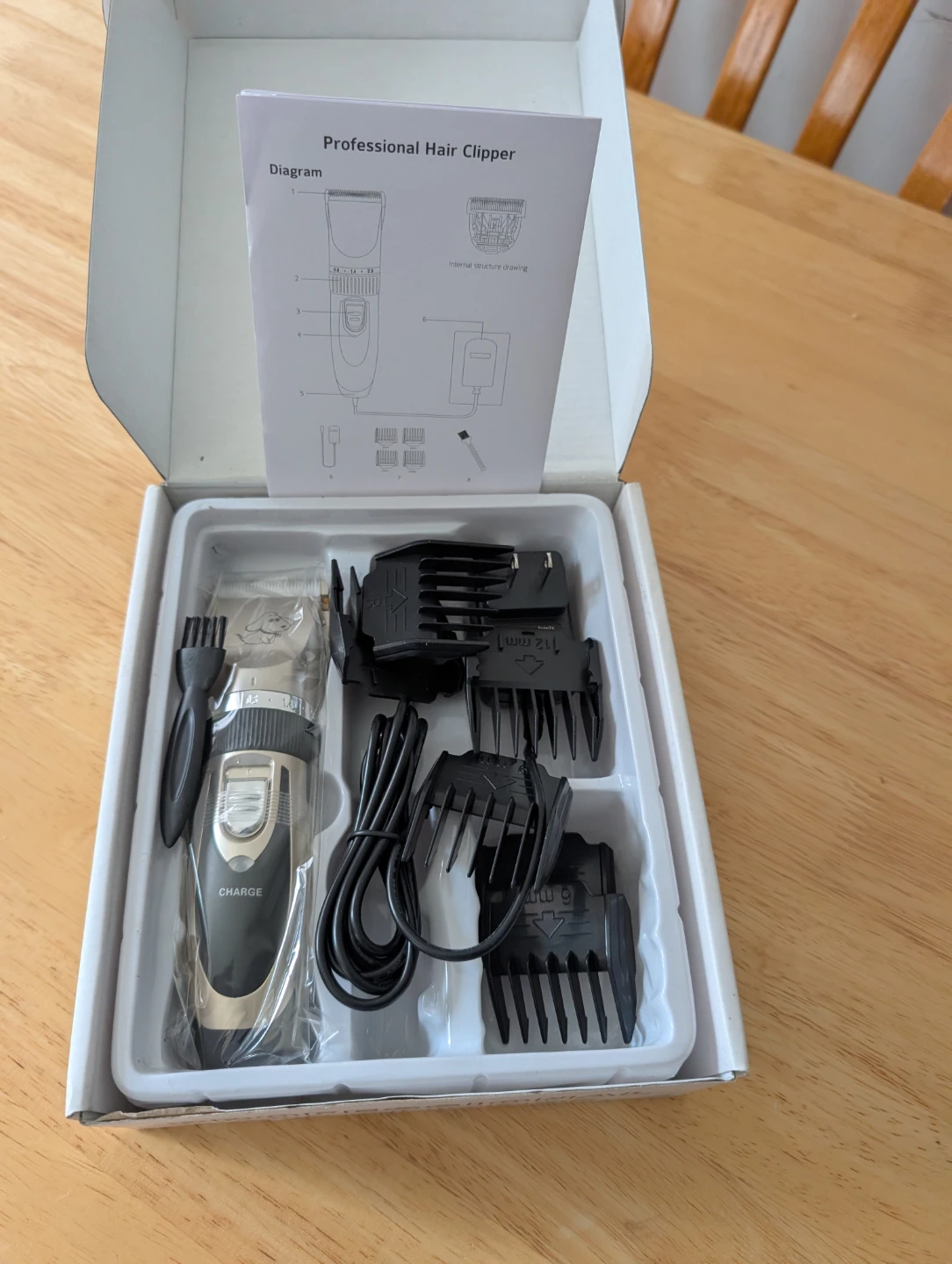 Professional Rechargeable Hair Clipper Kit - photo 2