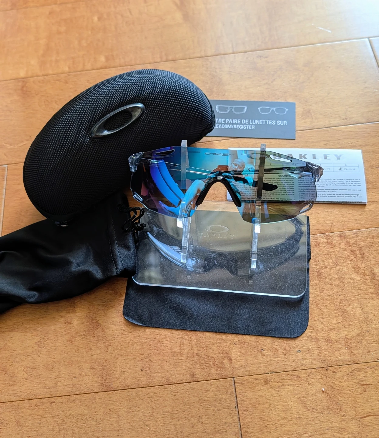 "Oakley" Cybr Dyno Sunglasses - photo 2