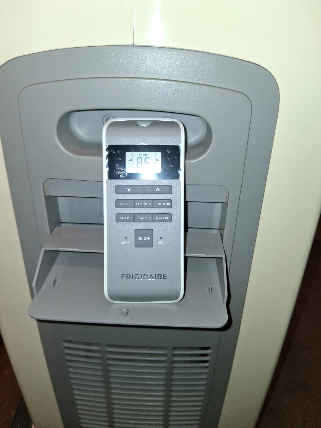 Frigidaire Portable Air Conditioner / Heater - photo 5