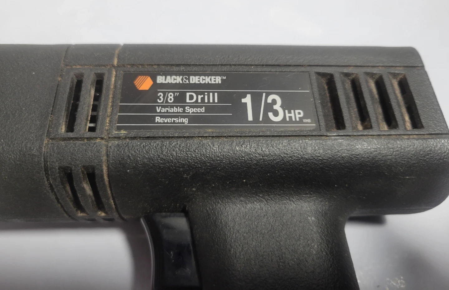 Black & Decker 3/8" Variable Speed Reversing Drill - photo 2