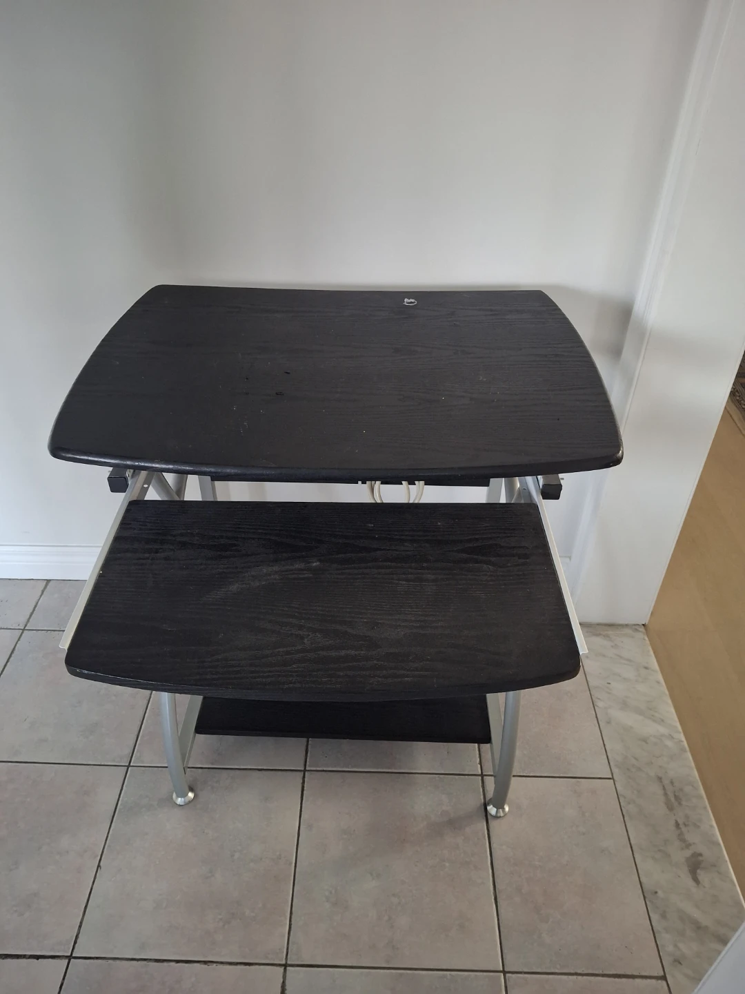 Black Computer Desk with Pull-Out Keyboard Tray - photo 2