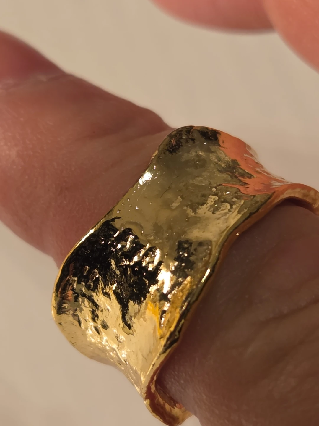 Sterling Silver "S925" Hammered Gold-Plated Ring - photo 3