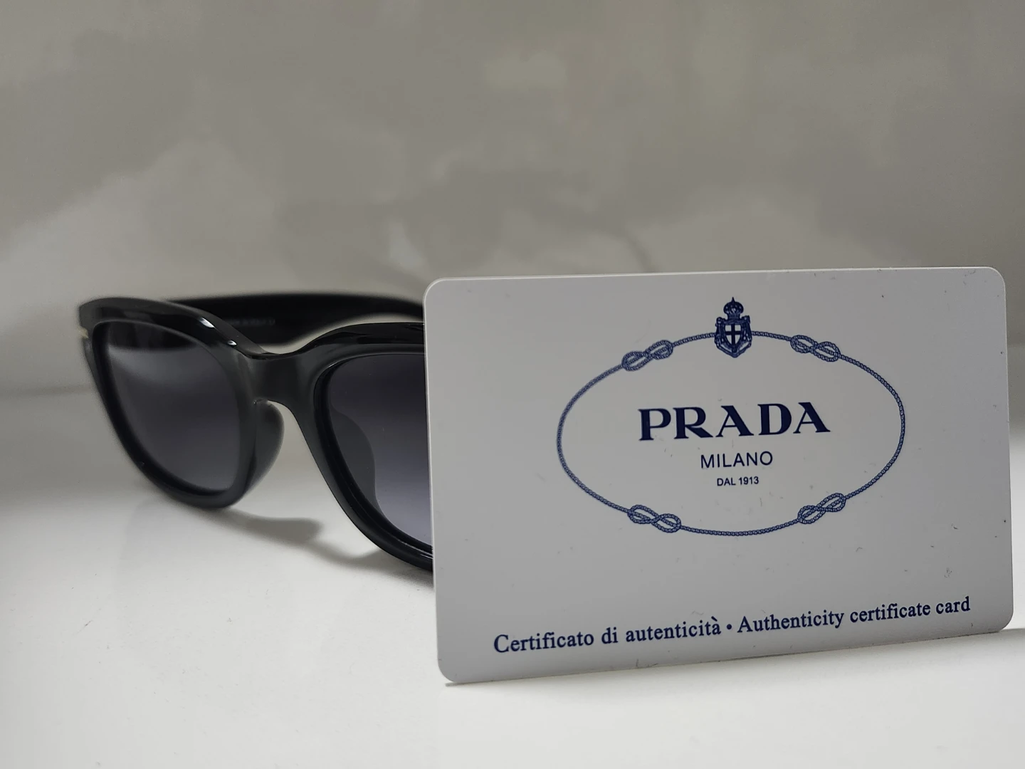 Prada Sunglasses with Case and Box - photo 5