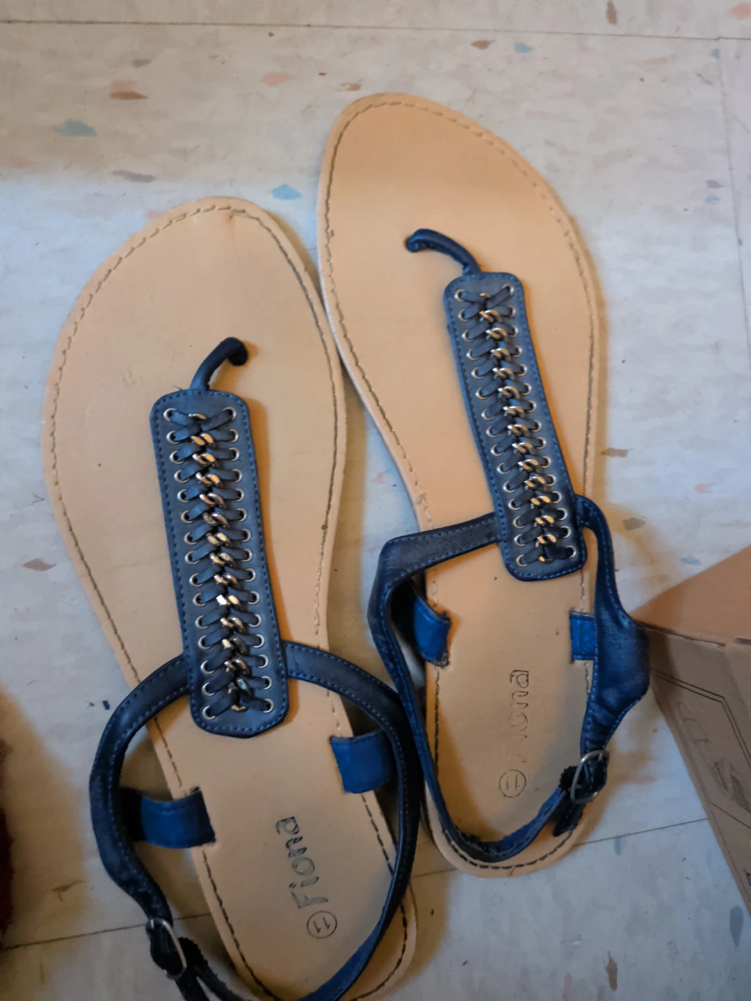 Fiona Women's Blue Thong Sandals Size 11