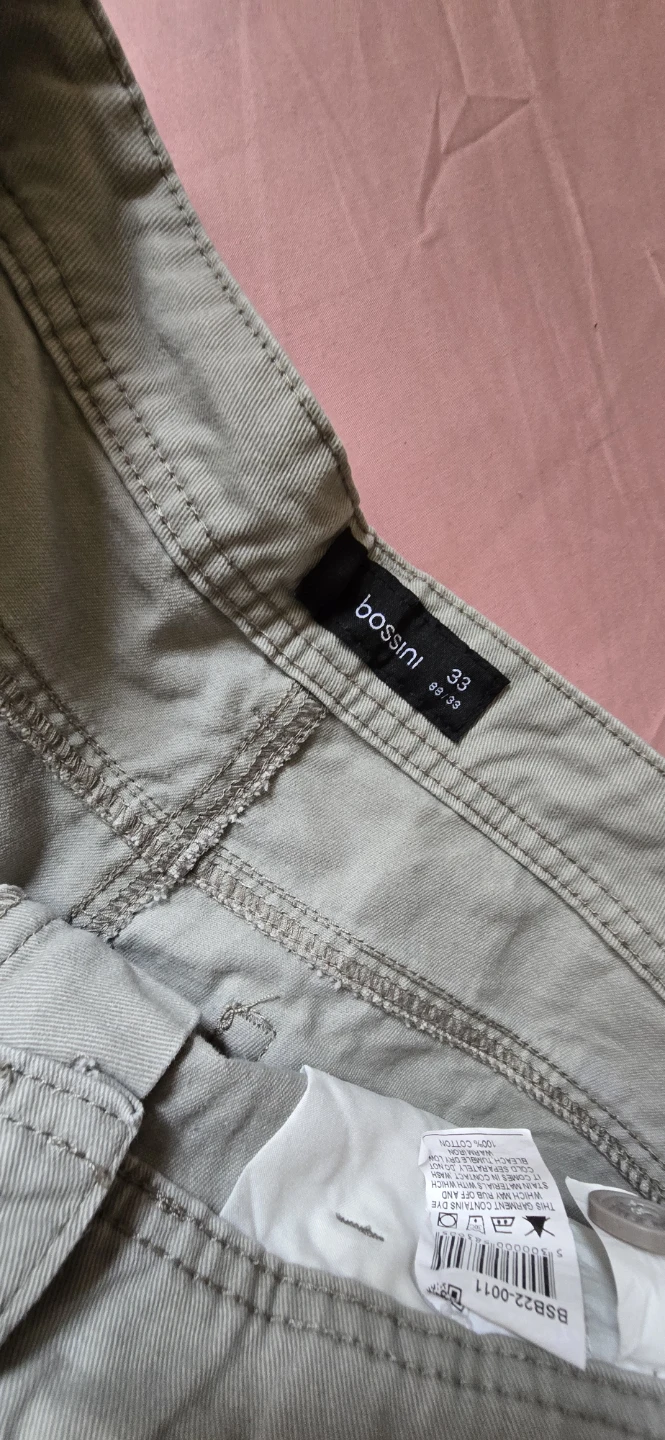 Bossini Men's Khaki Shorts Size 33 - photo 3