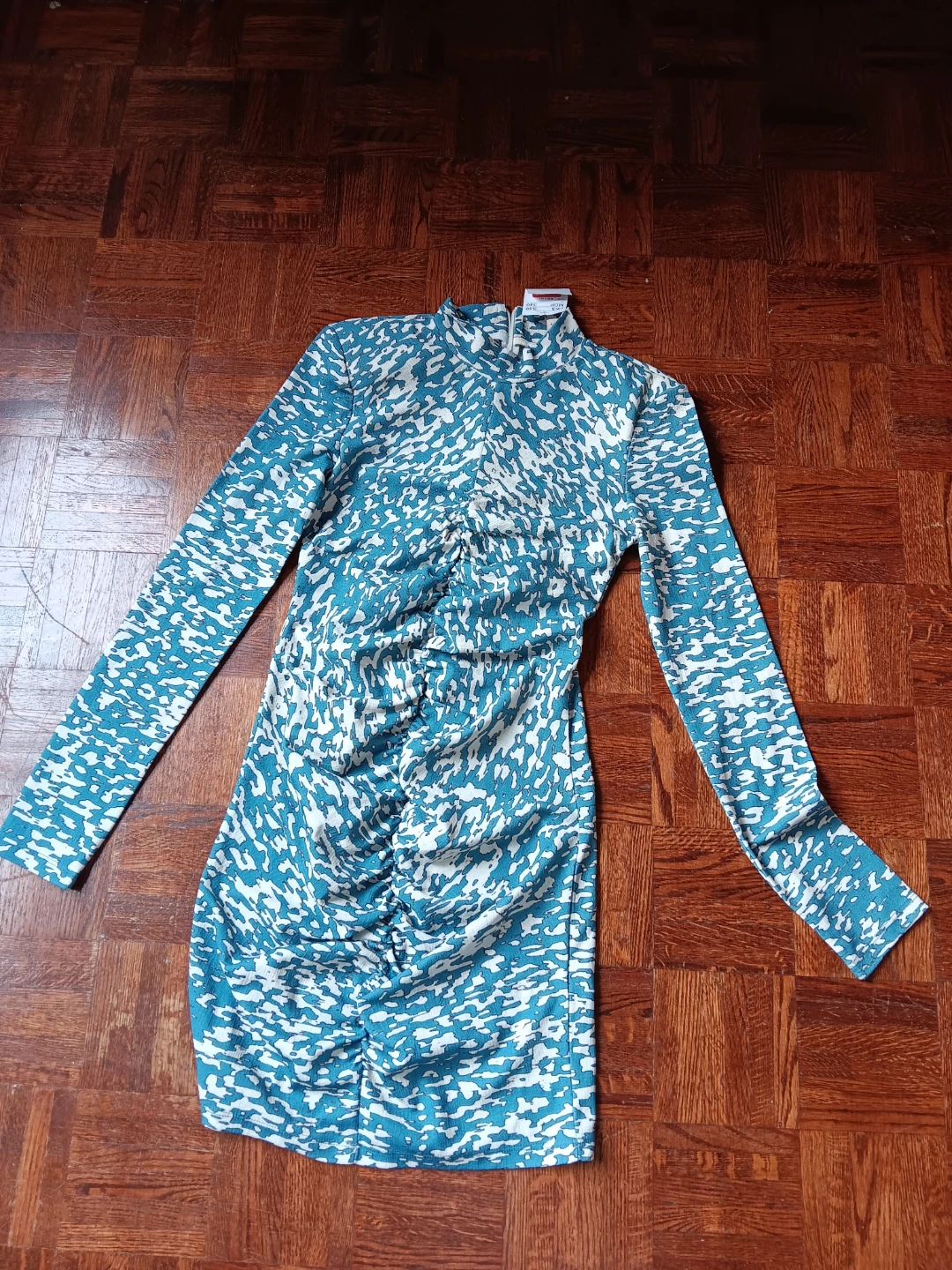 Blue and White Abstract Print Ruched Dress