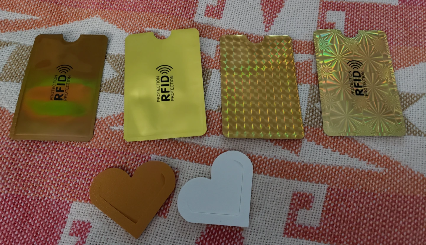 RFID CARD HOLDERS