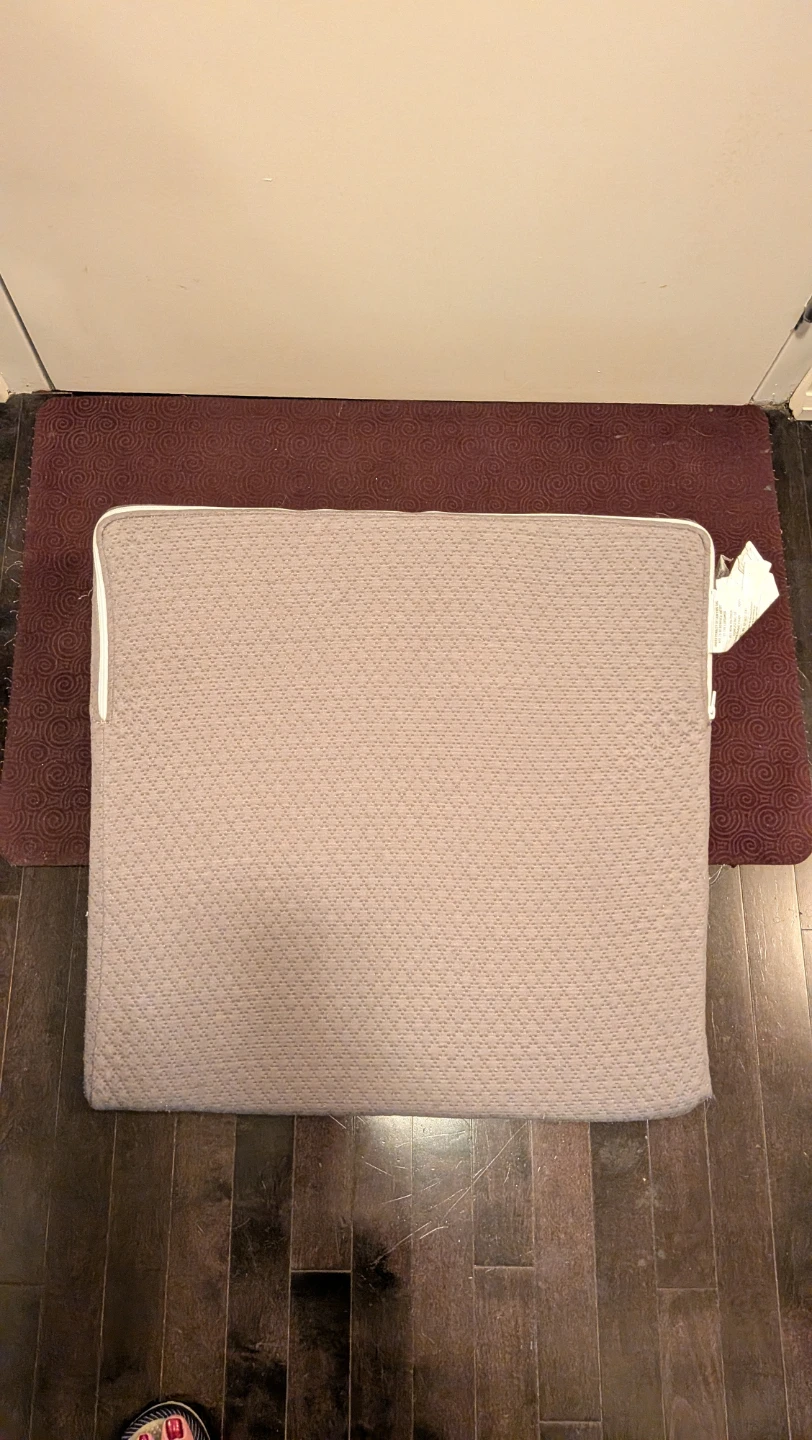 Quilted Wedge Pillow 8" - photo 2