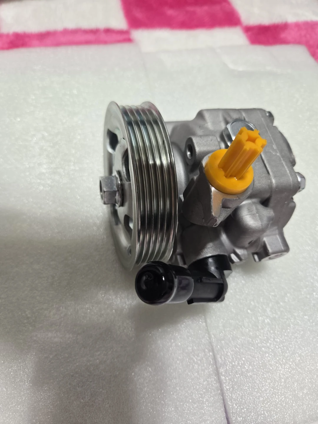 Loautong Power Steering Pump - photo 2