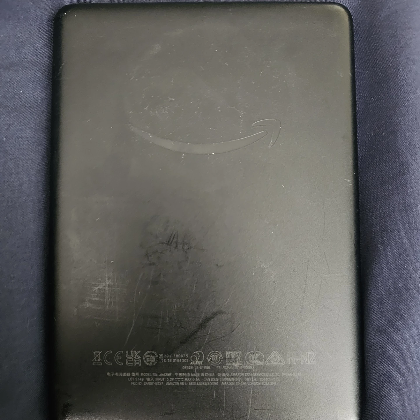 Amazon Kindle 10th Gen - photo 3