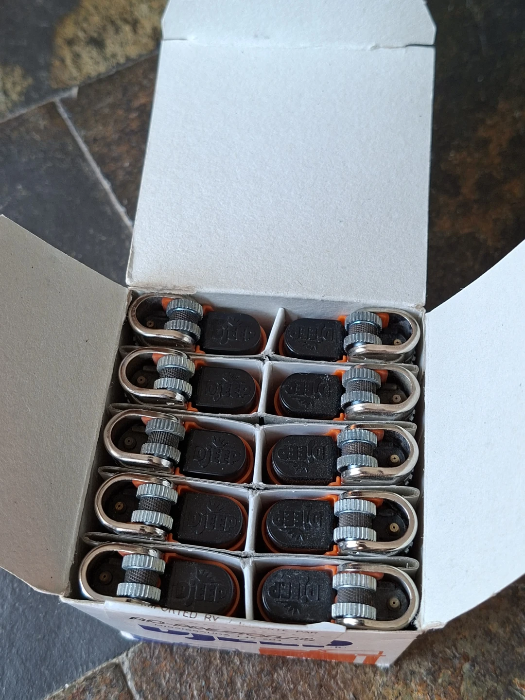 Vintage Gulf Oil DJEEP Lighters Full Box 10 NOS Advertising - photo 3
