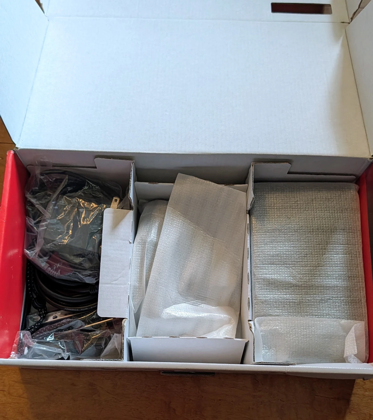 Nintendo Switch Console in box - photo 5