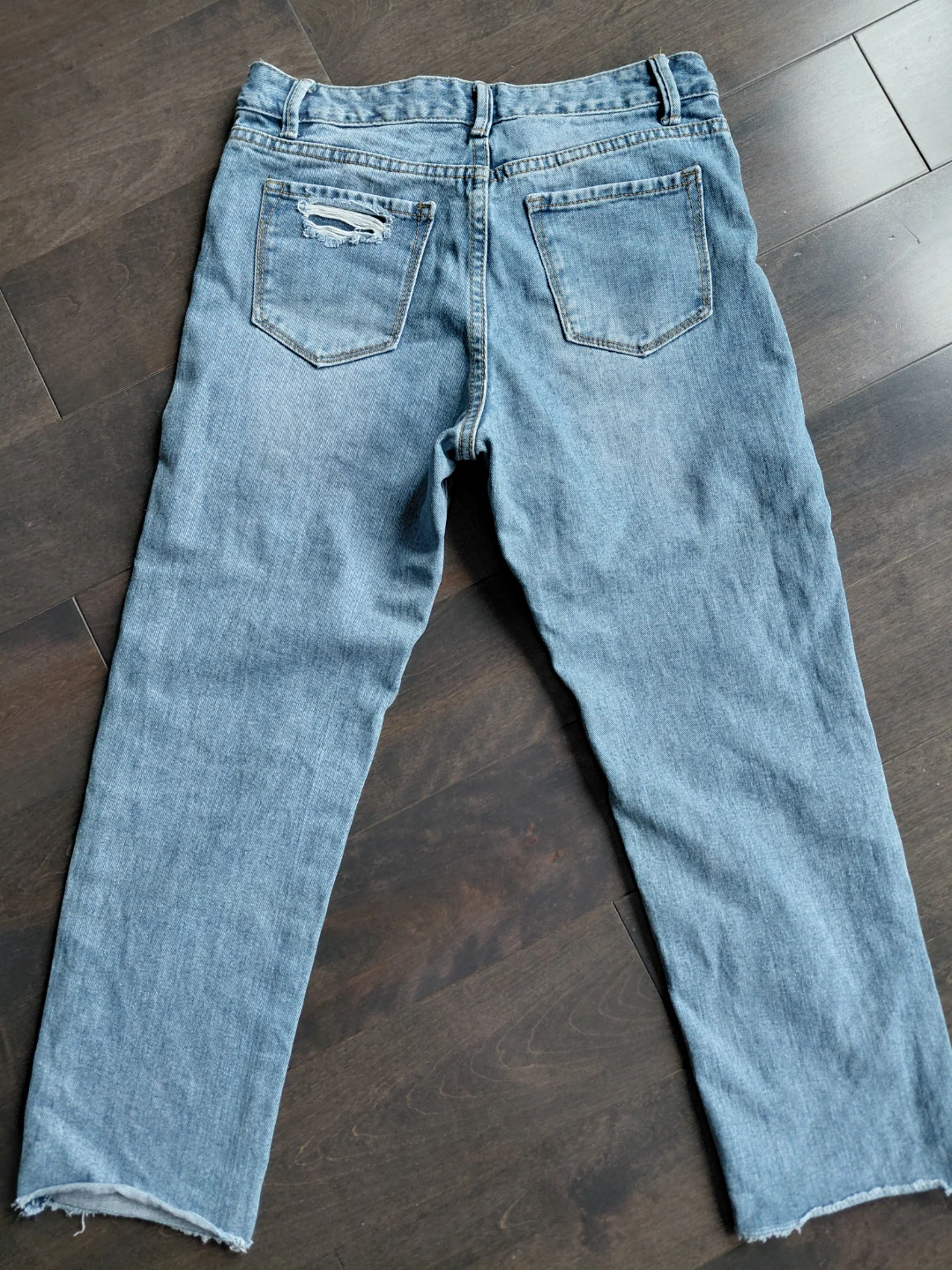 Fashion Nova Distressed Jeans Size 5 - photo 4