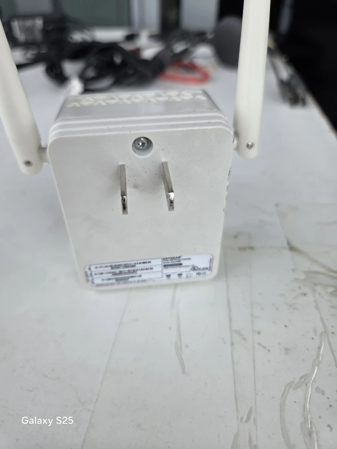 NETGEAR WiFi Range Extender - photo 5