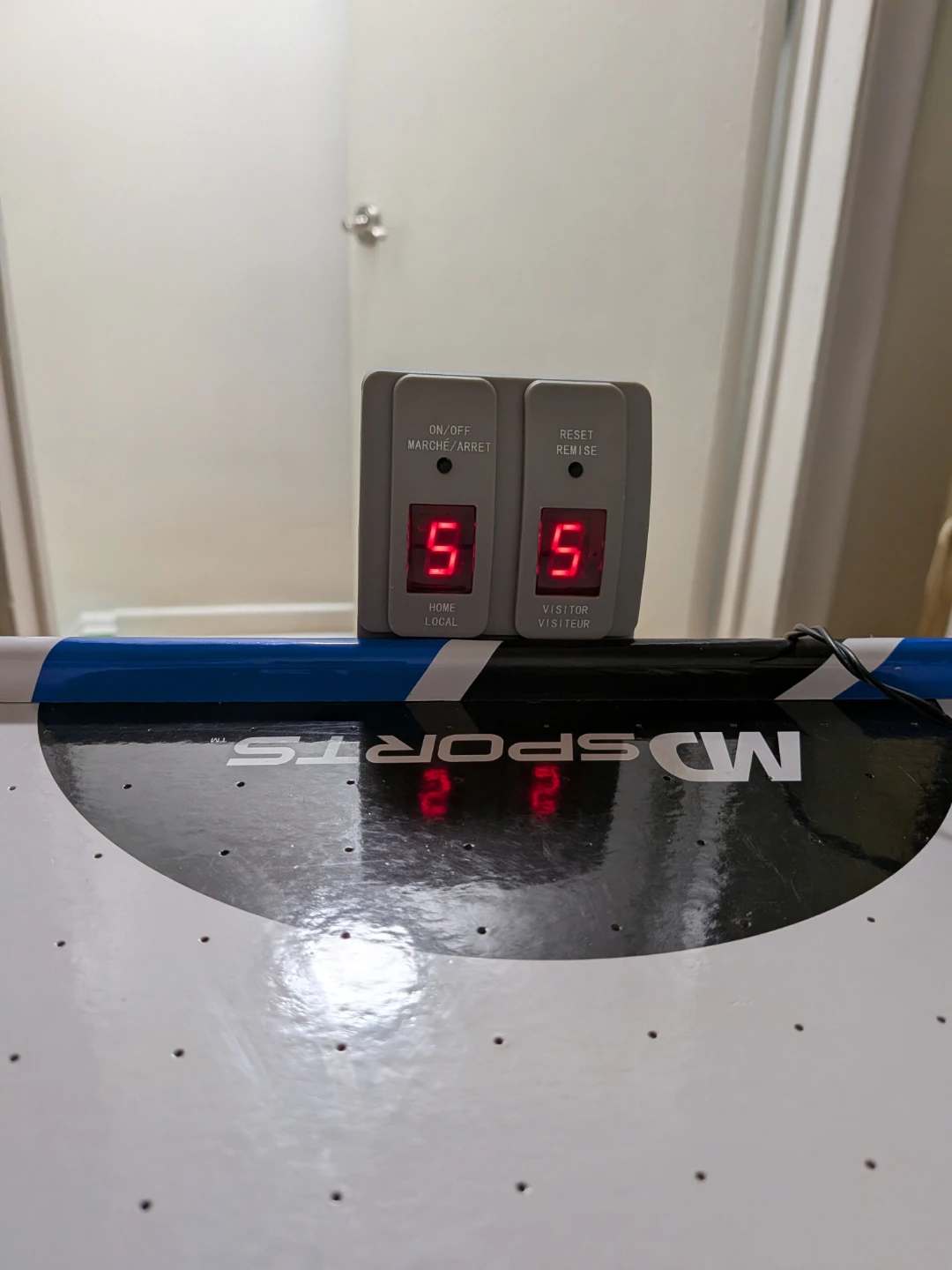 MD sports air hockey table - photo 3