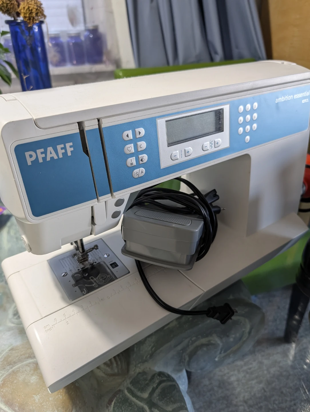 Pfaff Ambition Essential Computerized Sewing & Quilting Machine - photo 2