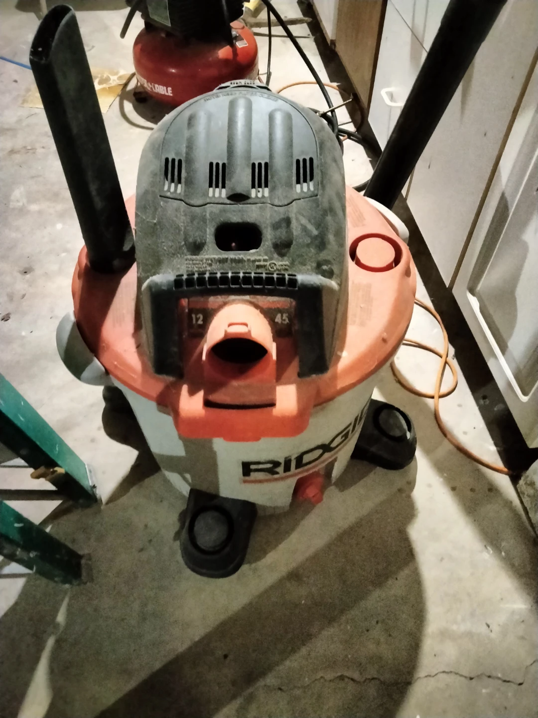 RIDGID Wet/Dry Vacuum