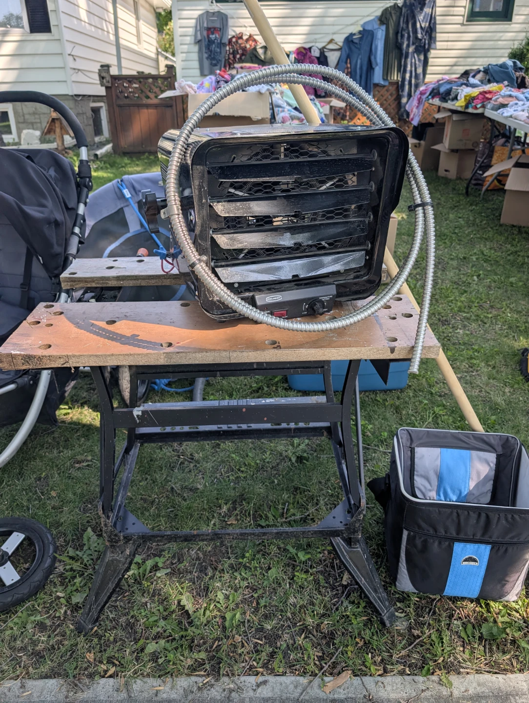 Garage sale! - photo 4