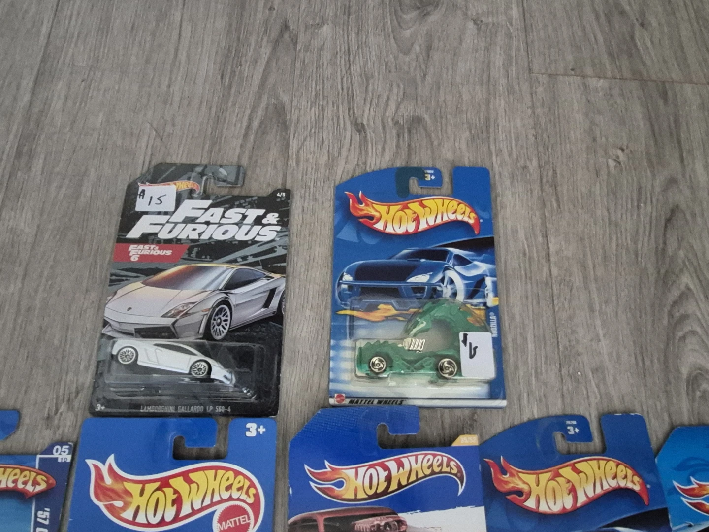 Hot Wheels and Matchbox Die-Cast Cars Lot - photo 2