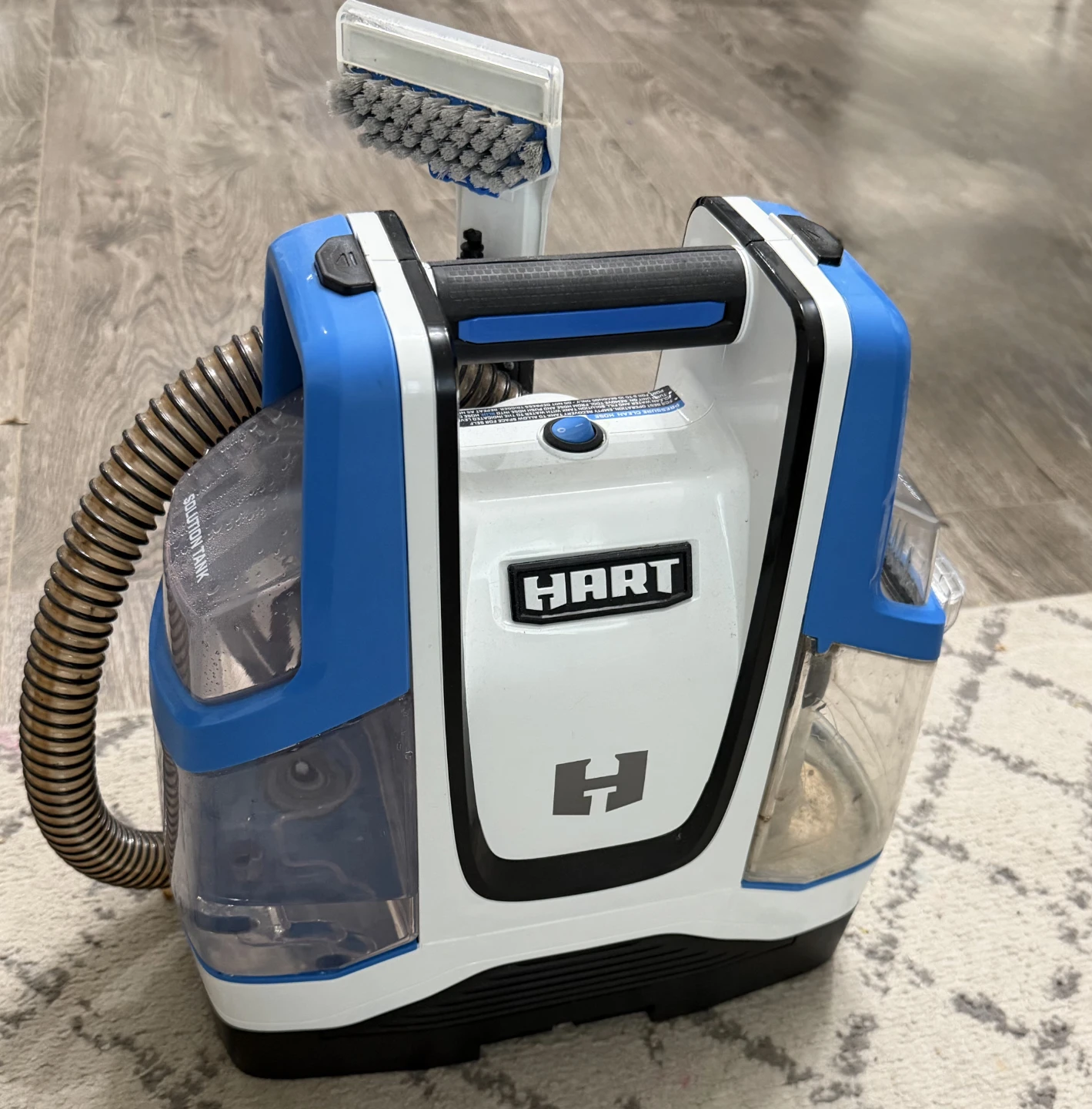 HART 20-Volt Cordless Carpet & Upholstery Cleaner