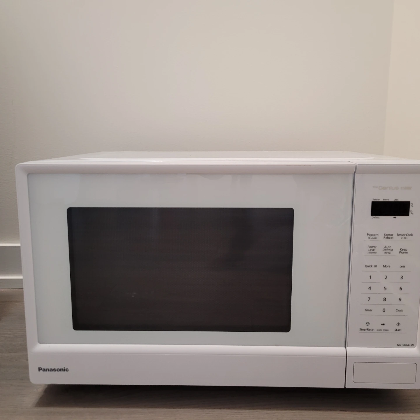 Panasonic Microwave Oven 1100W