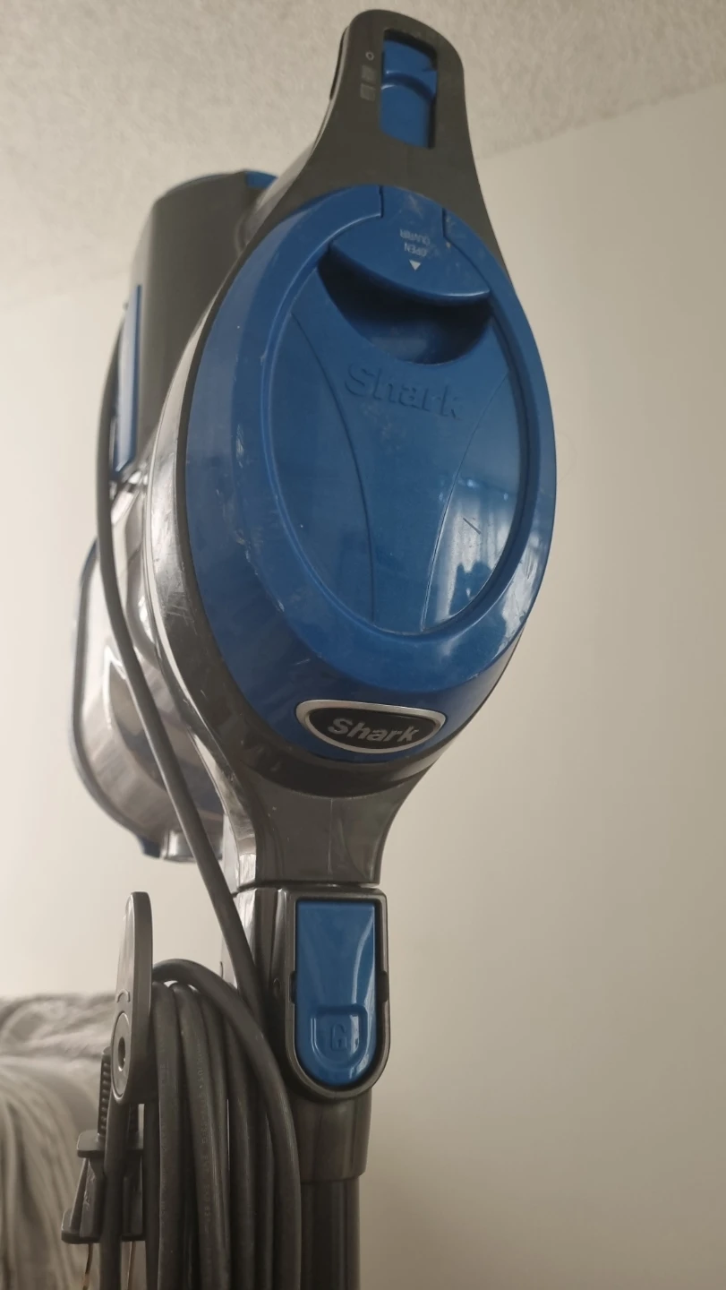 Shark Rocket Vacuum Cleaner - photo 4