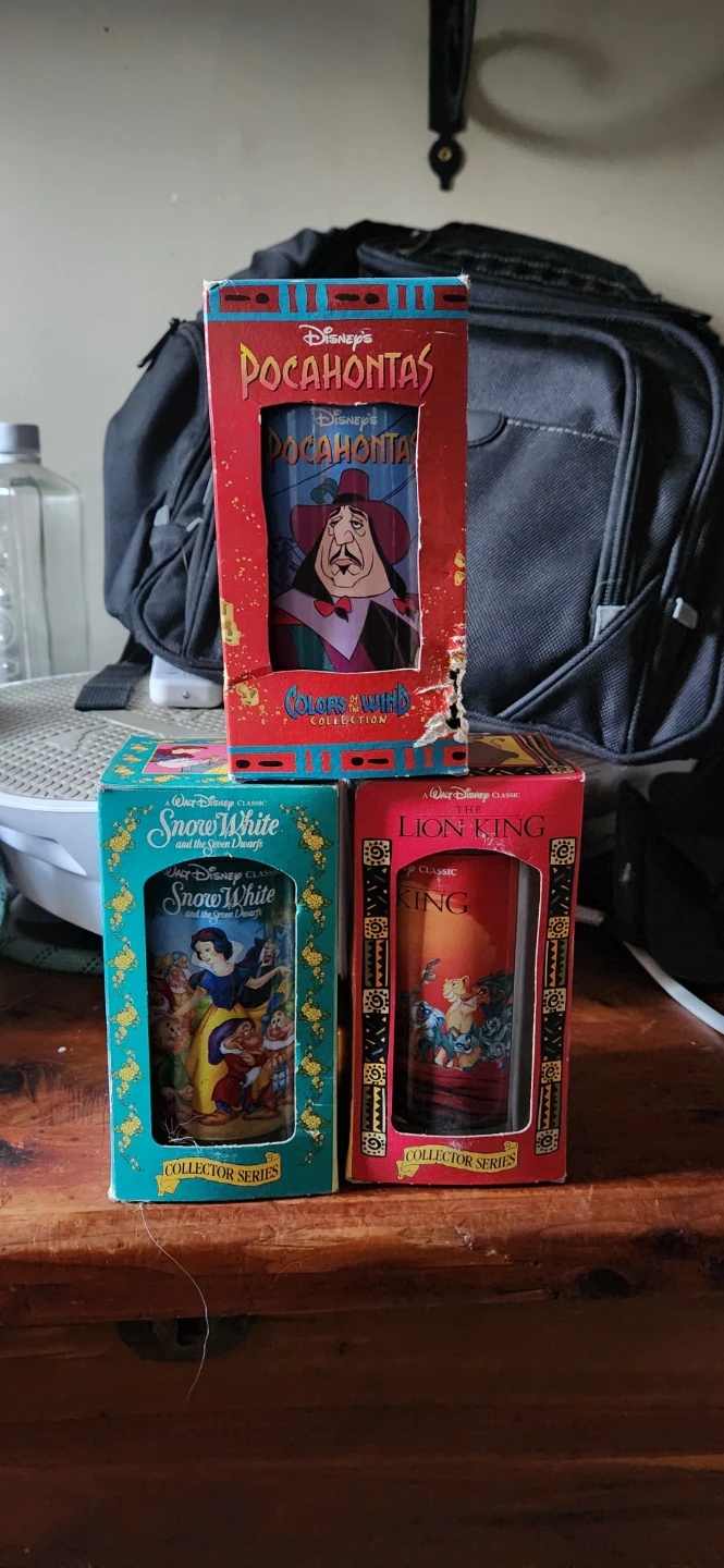 Disney Classic Collector Series Glasses (3)