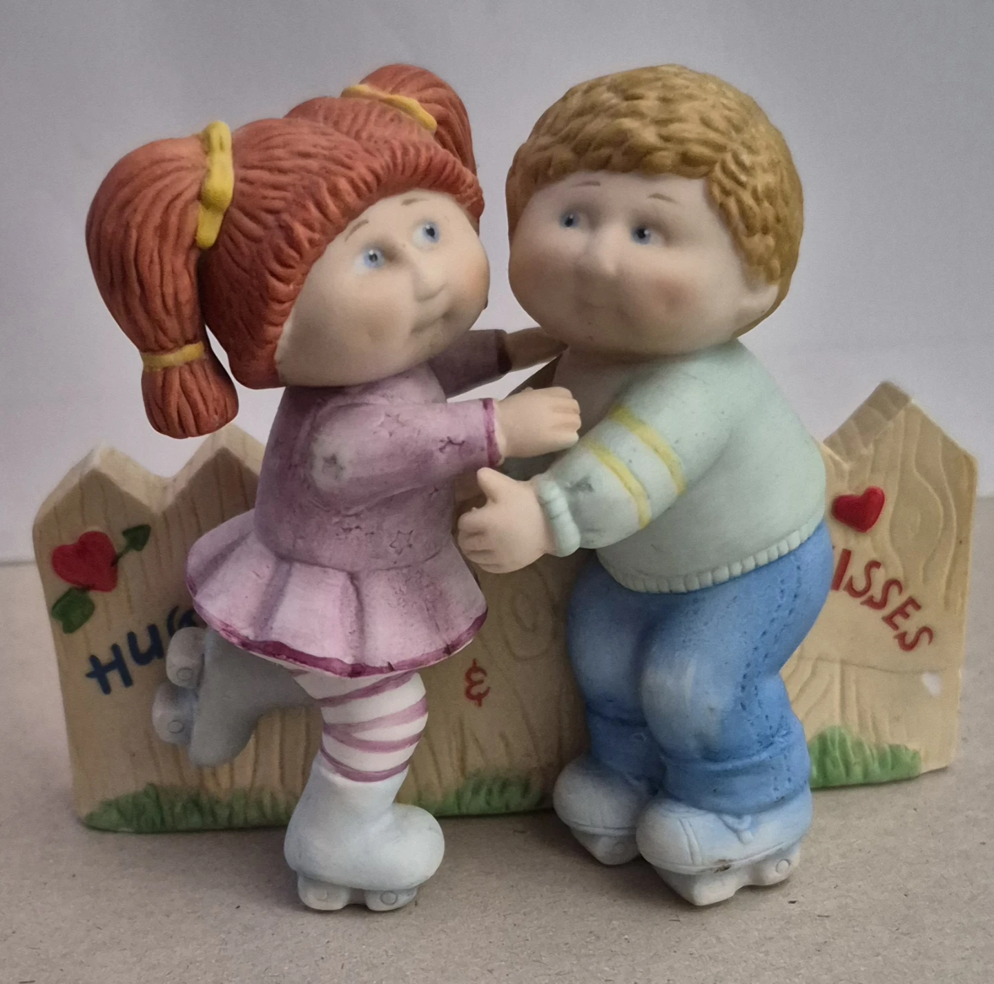 Cabbage Patch Kids Hugs & Kisses Figurine - photo 2