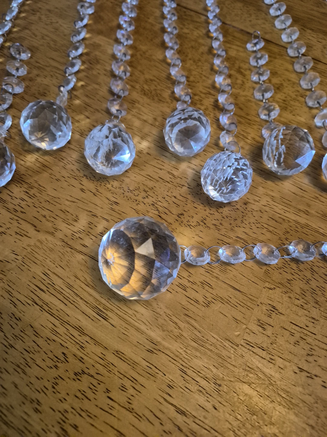 Misc. Lot of 13... 1 1/2" and 1 .. 2"  Crystal Glass Pendants.. - photo 3